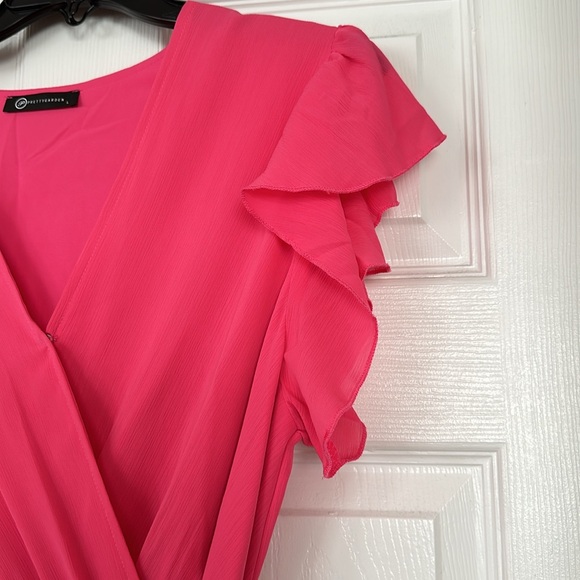 Pink dress - Picture 5 of 7